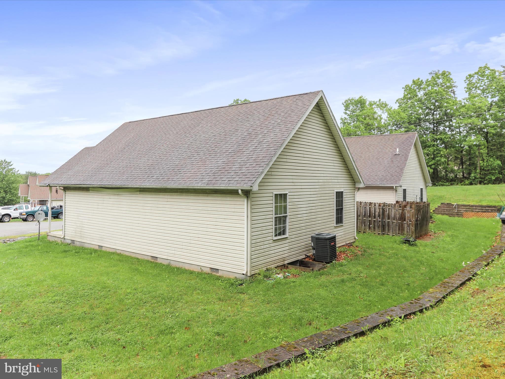 MARLOWE WOODS - Residential