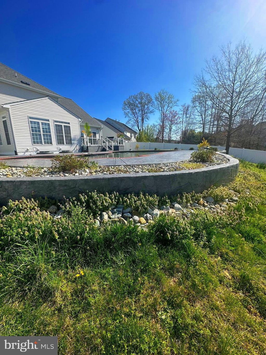 listing image 117