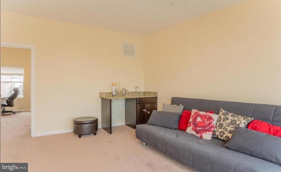 ATHENA SQUARE - Residential Lease