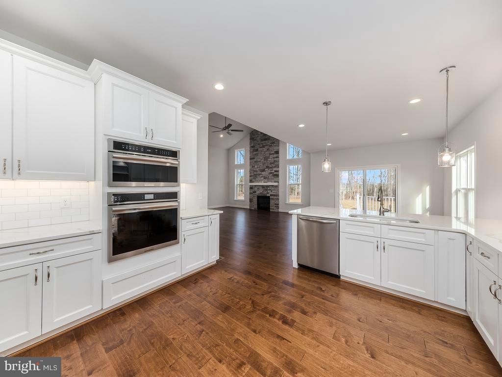 FAWN LAKE - Residential