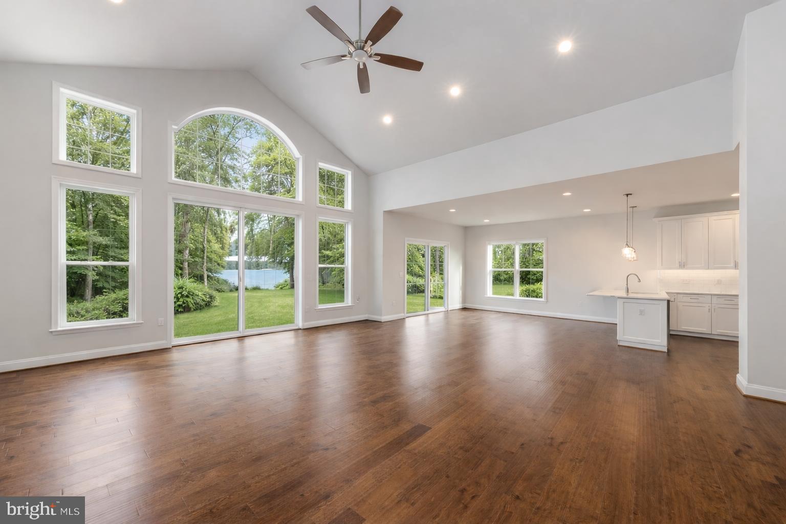 FAWN LAKE - Residential