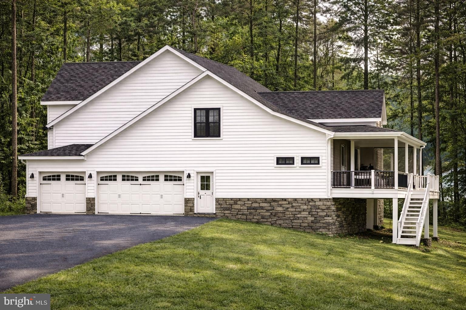 FAWN LAKE - Residential