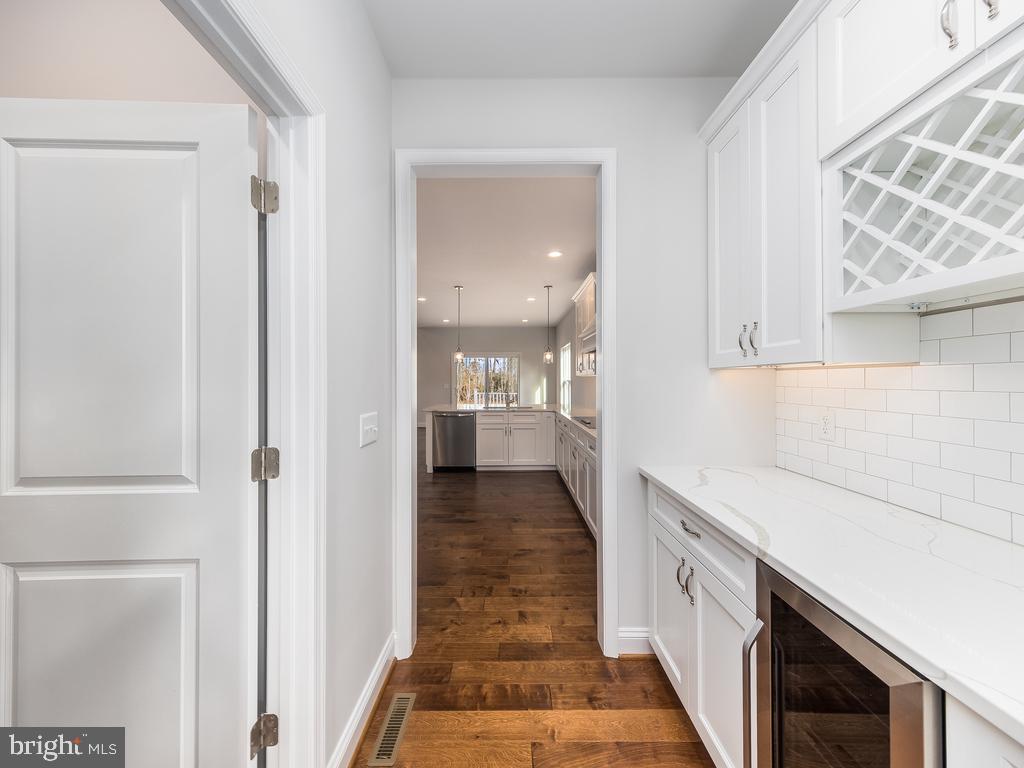 FAWN LAKE - Residential