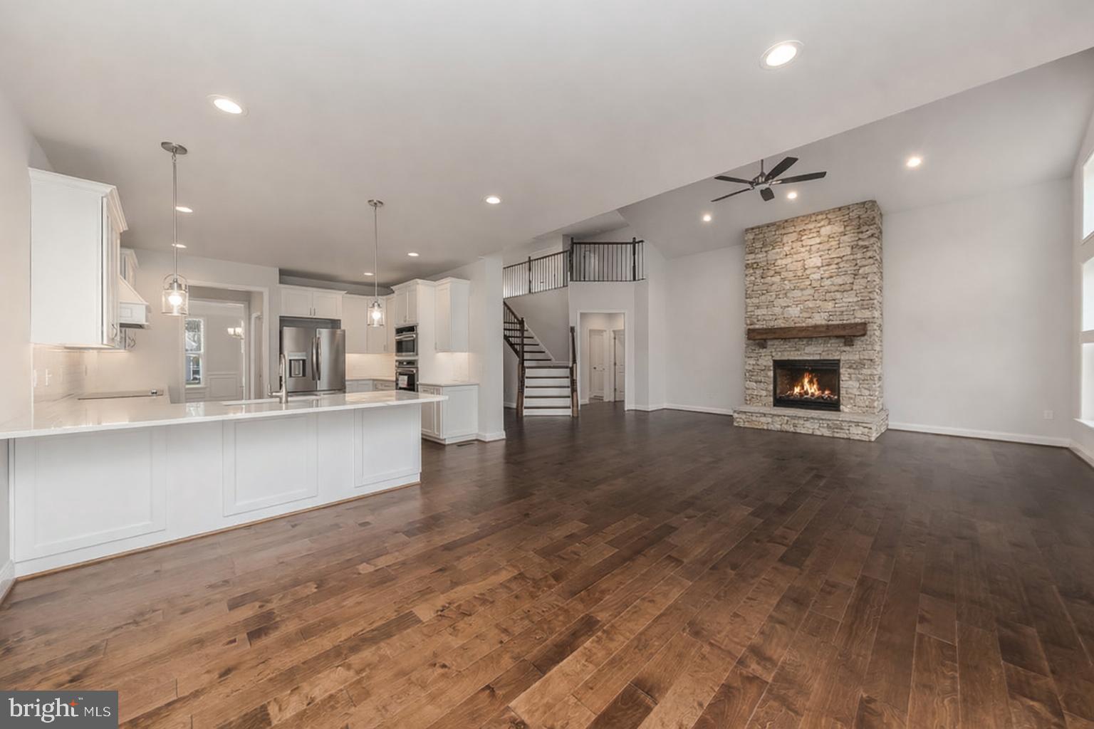 FAWN LAKE - Residential