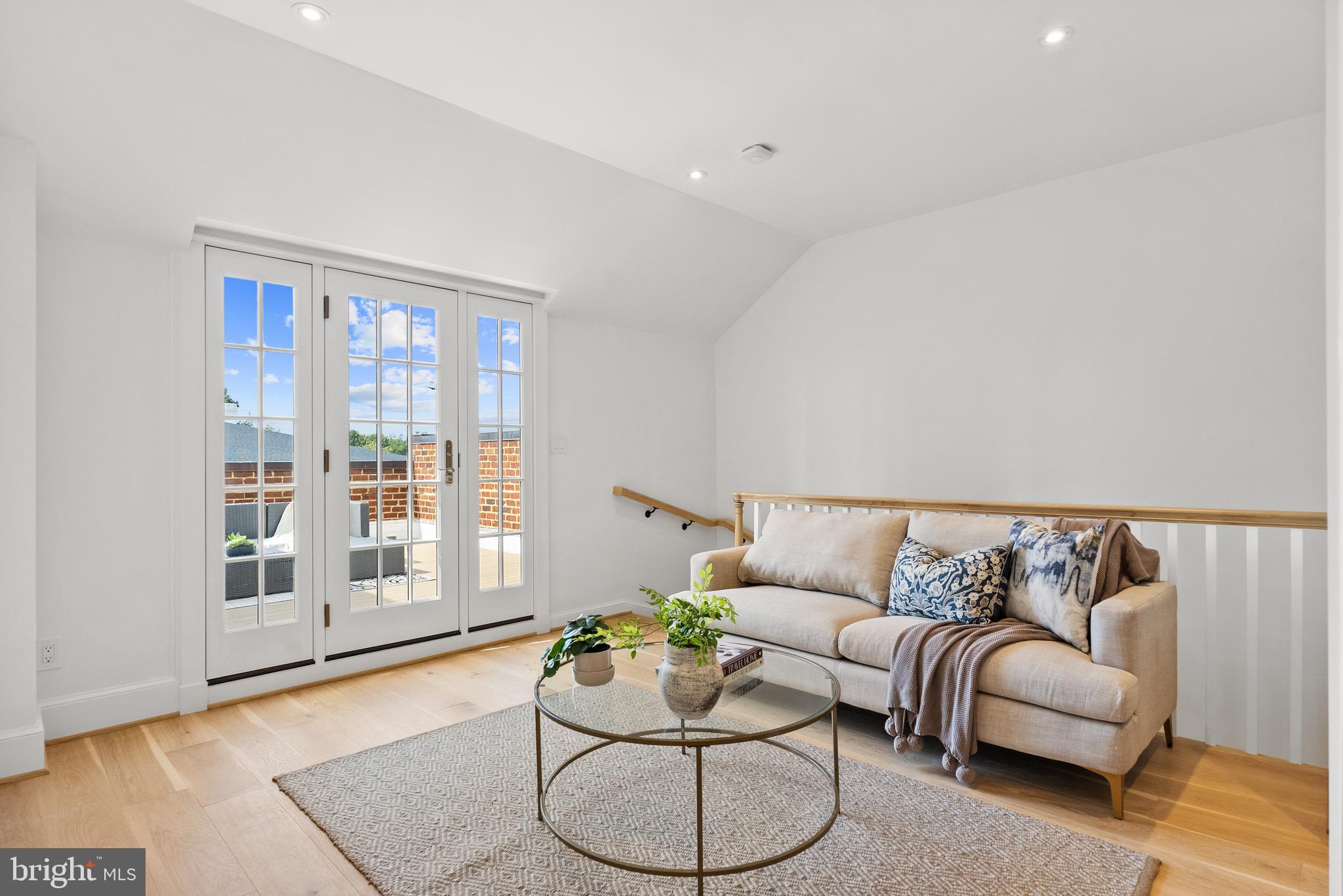 OLD TOWN - Residential