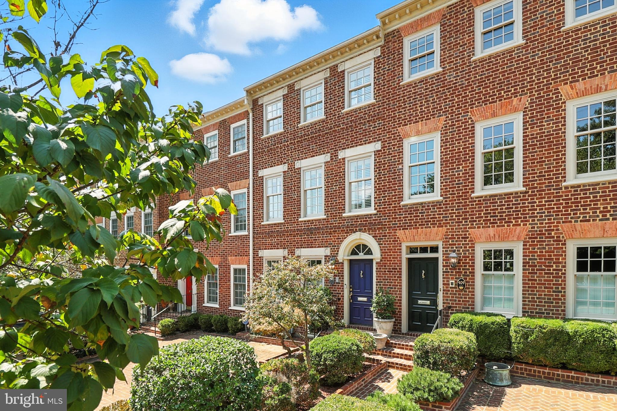 OLD TOWN - Residential