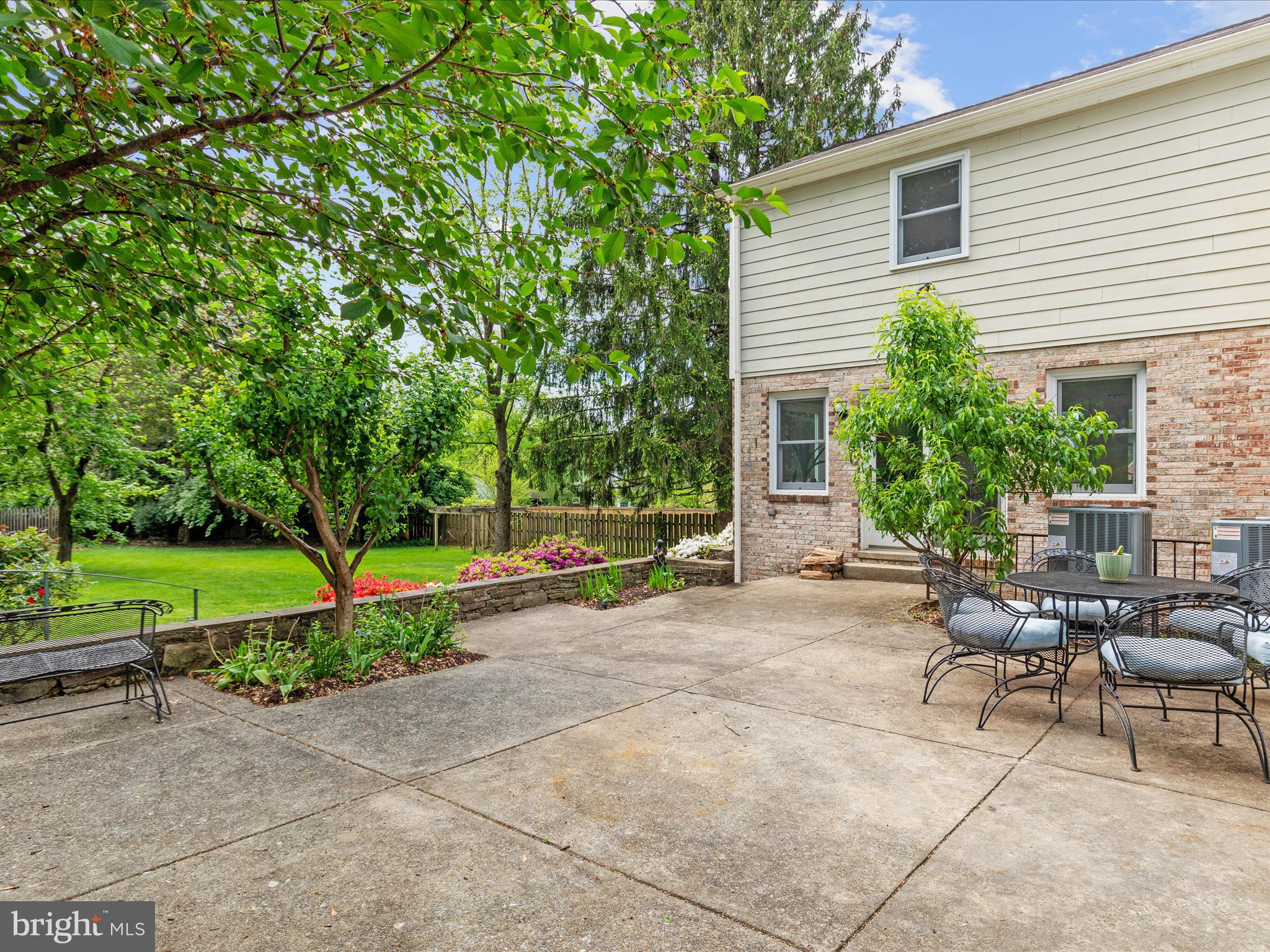 WILLERBURN ACRES - Residential