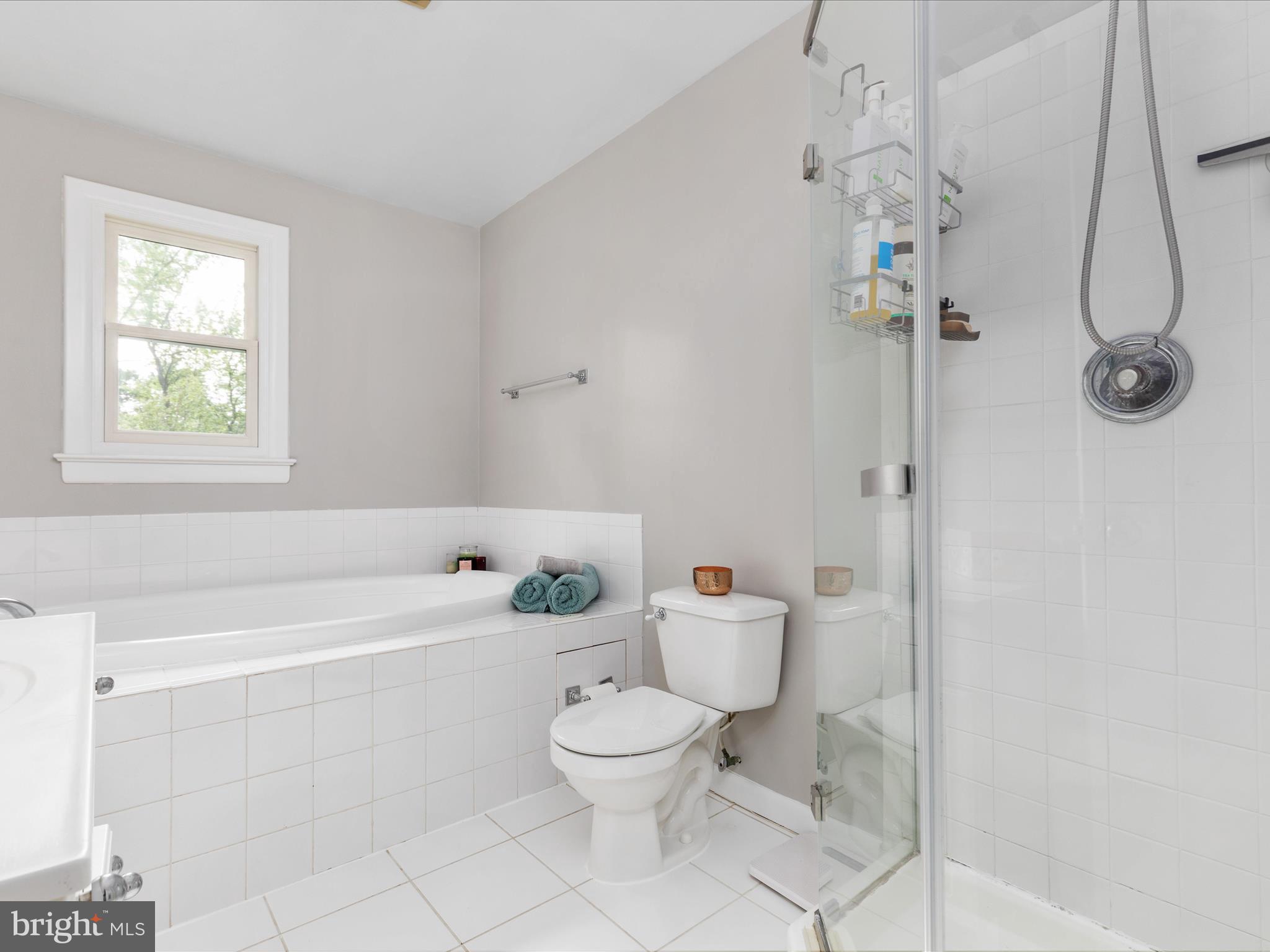 WILLERBURN ACRES - Residential