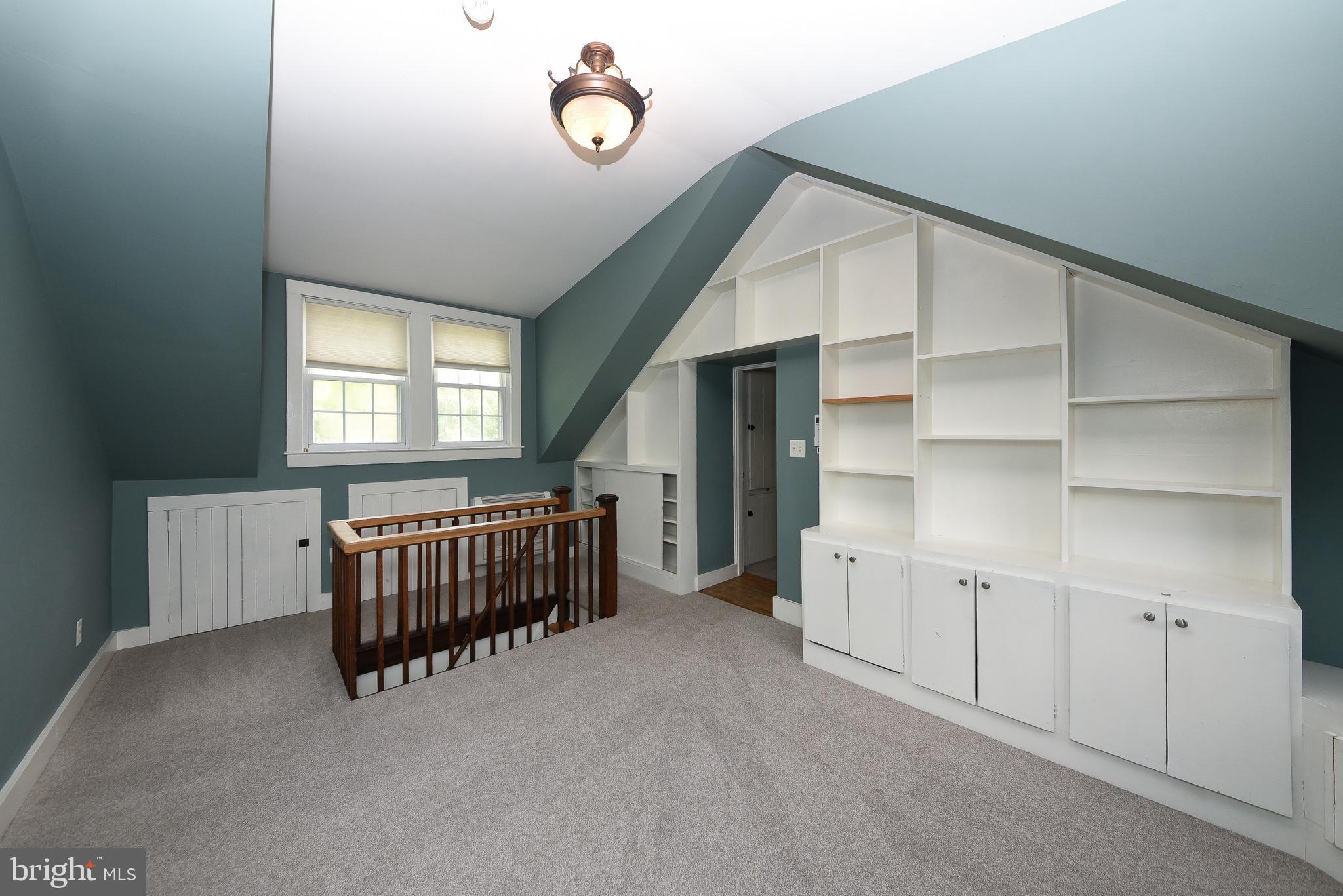 NESHAMINY HILLS - Residential Income