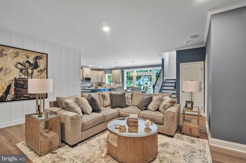 25 LIVINGSTON DRIVE FELTON DE 19943