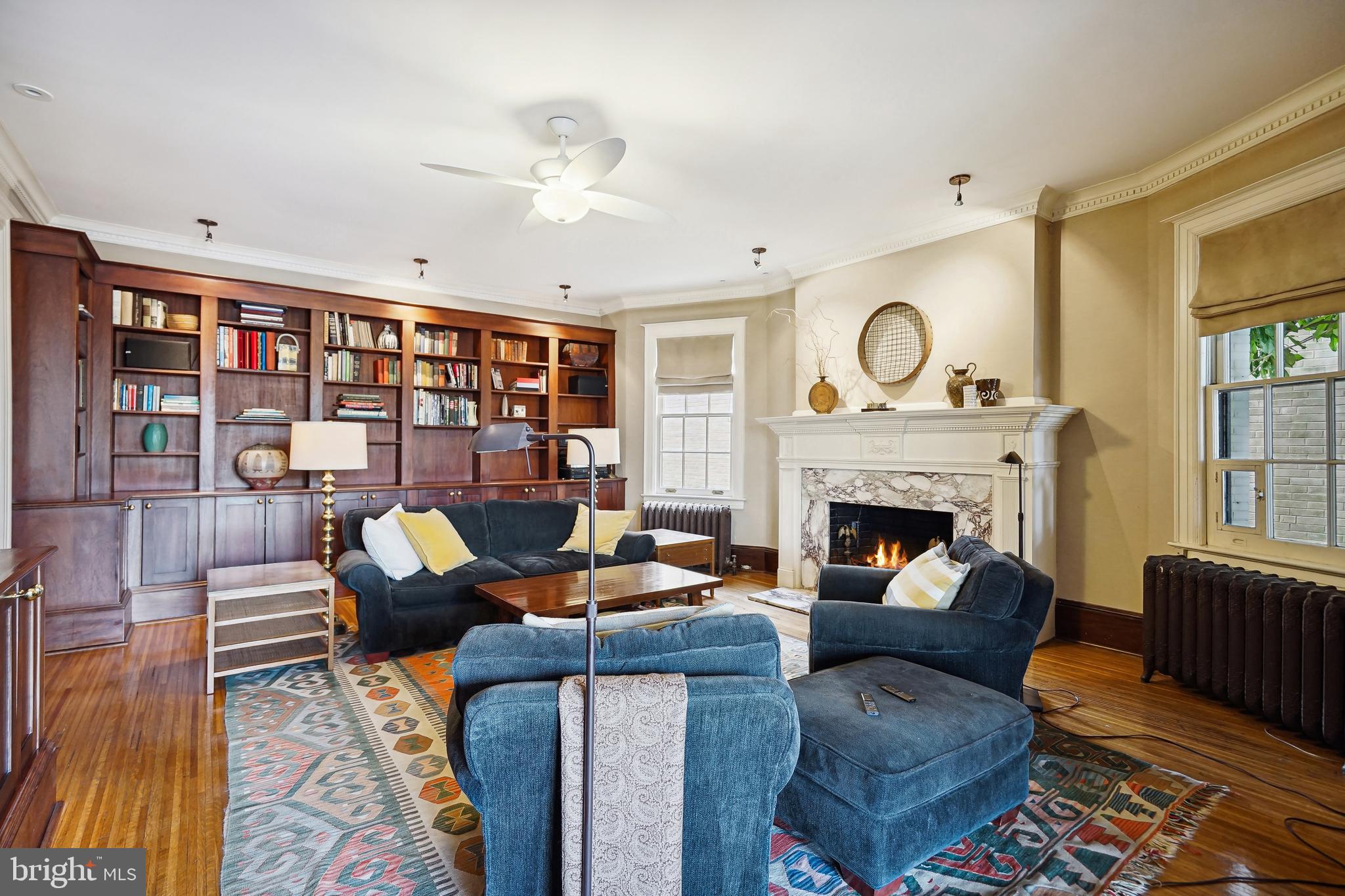 WOODLEY PARK - Residential
