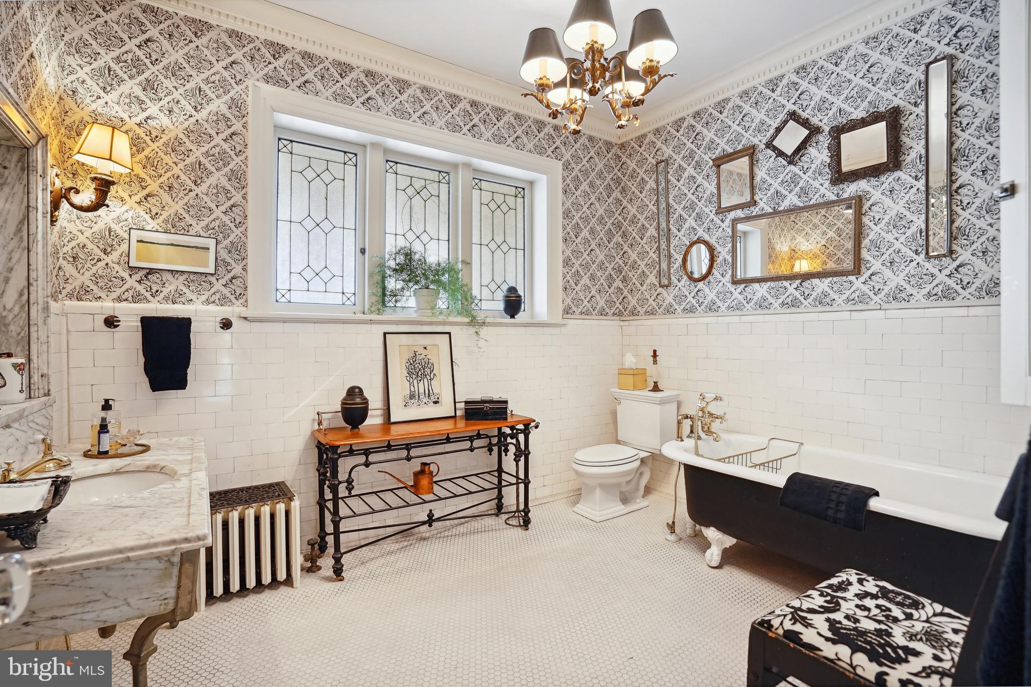 WOODLEY PARK - Residential