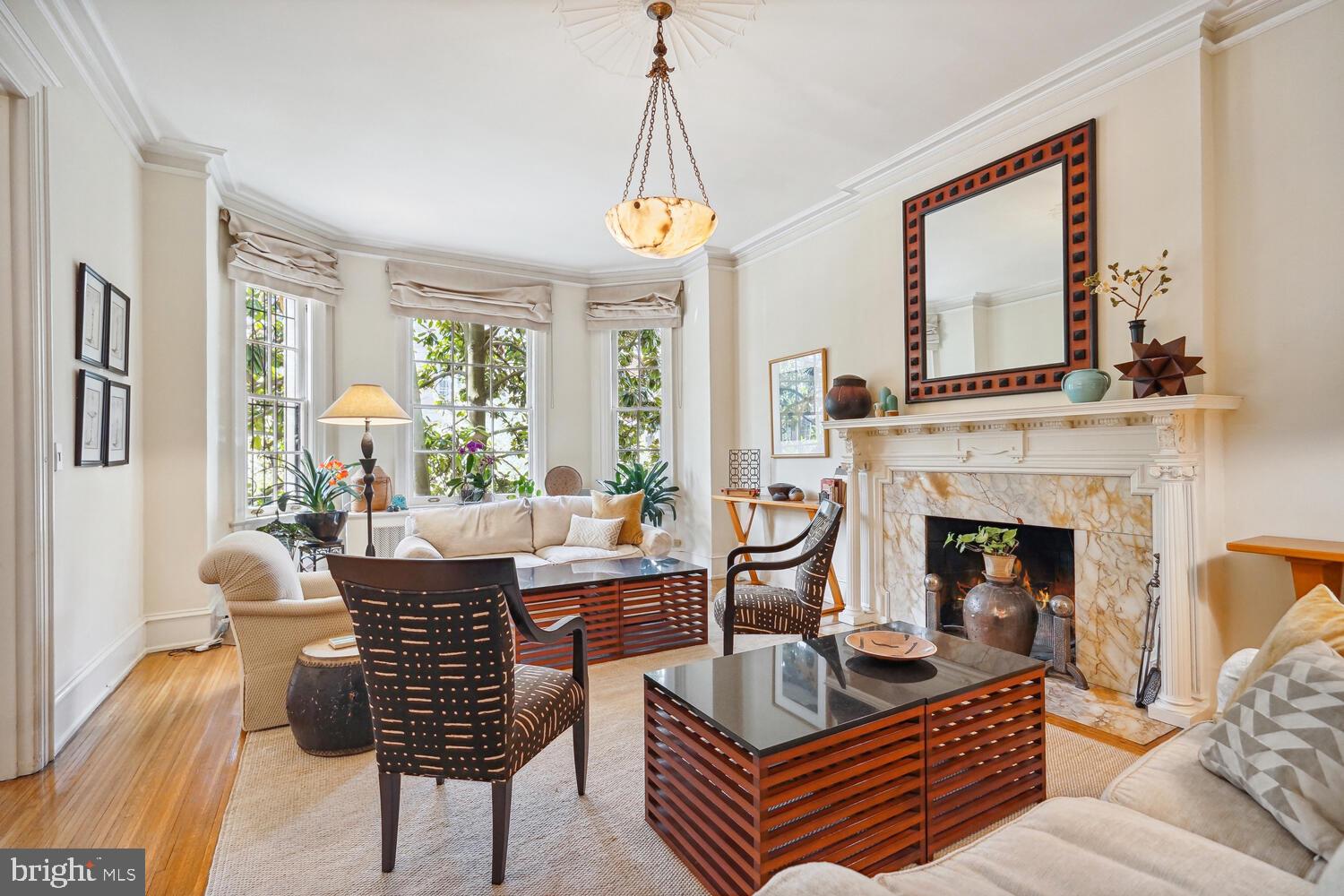 WOODLEY PARK - Residential