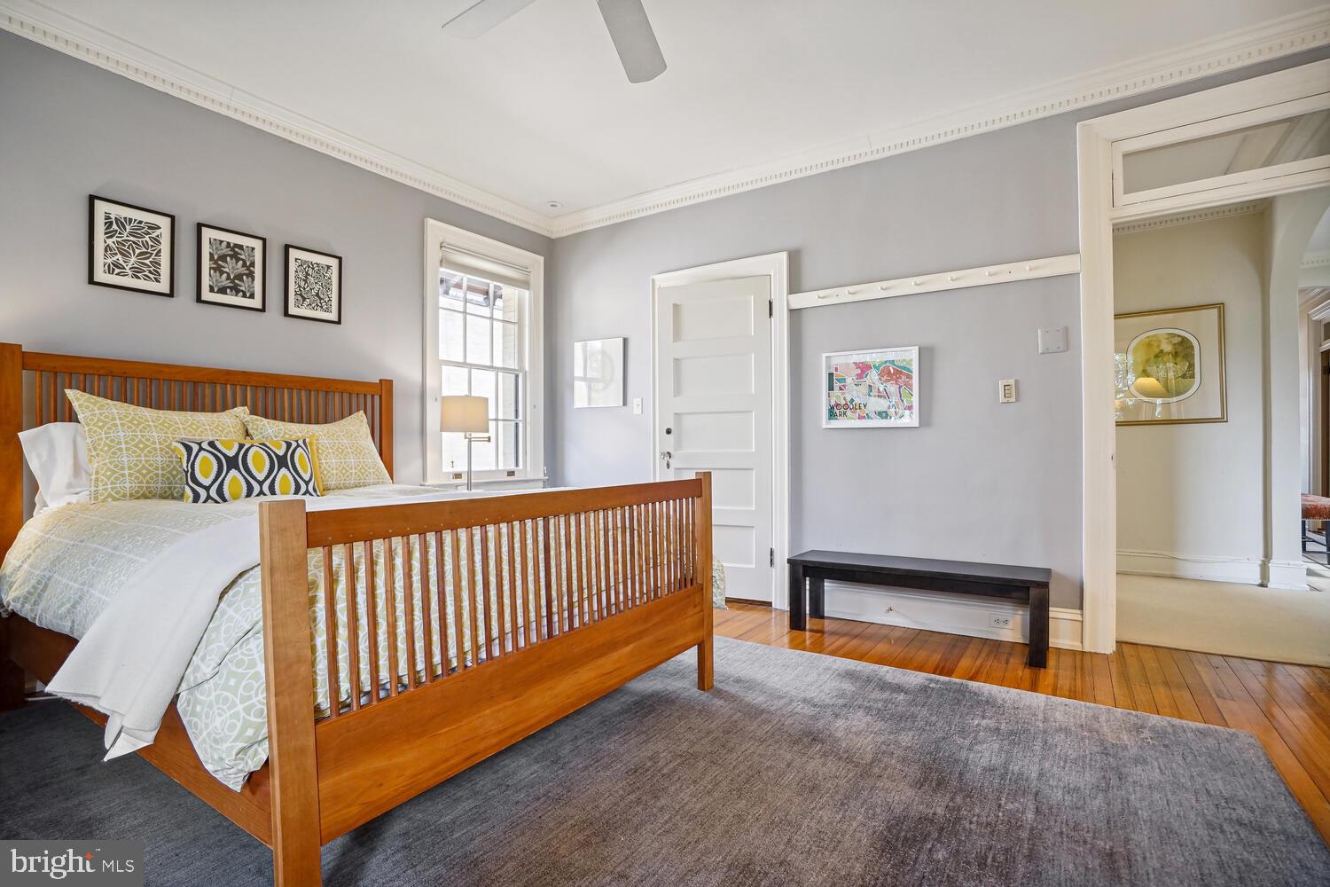WOODLEY PARK - Residential