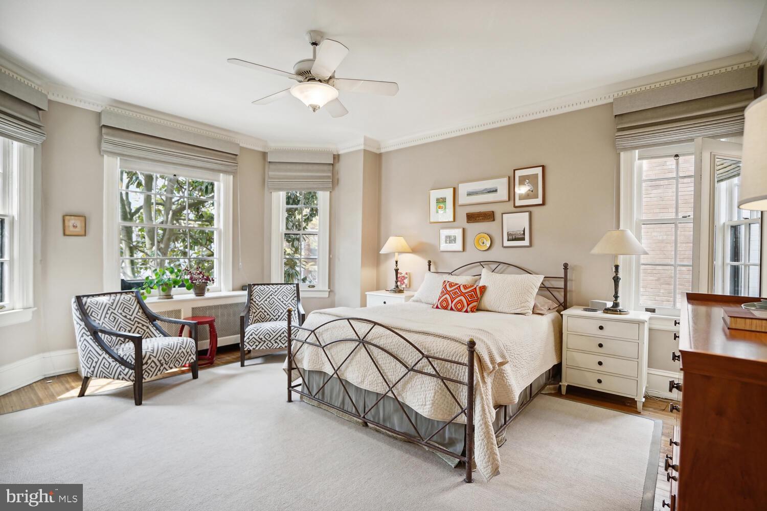 WOODLEY PARK - Residential