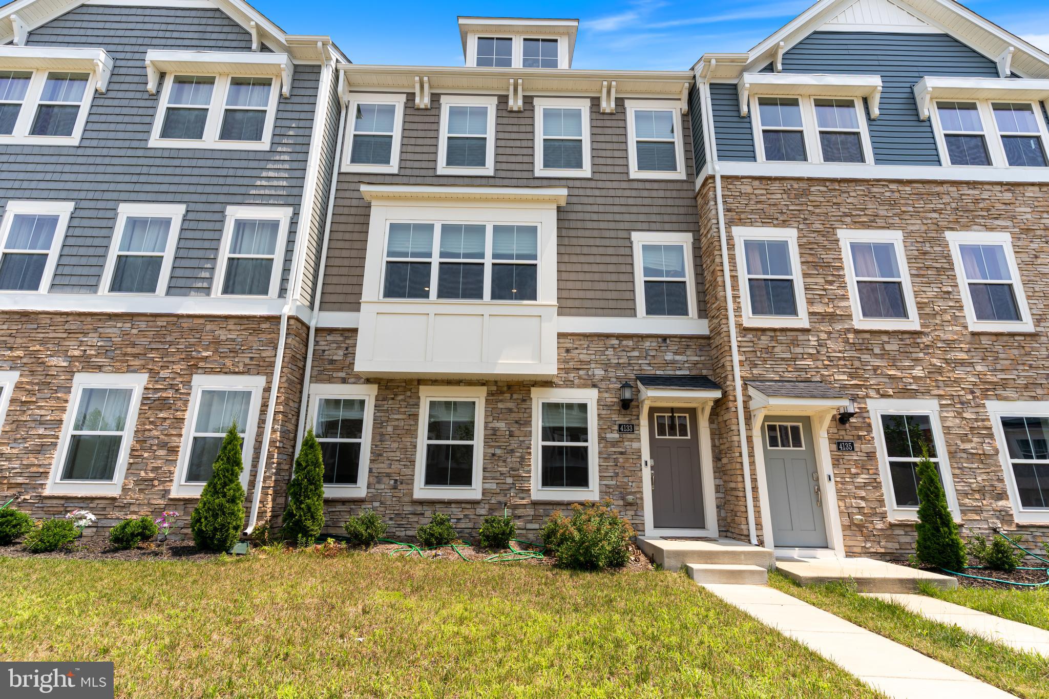 4133 SKIPTON PLACE