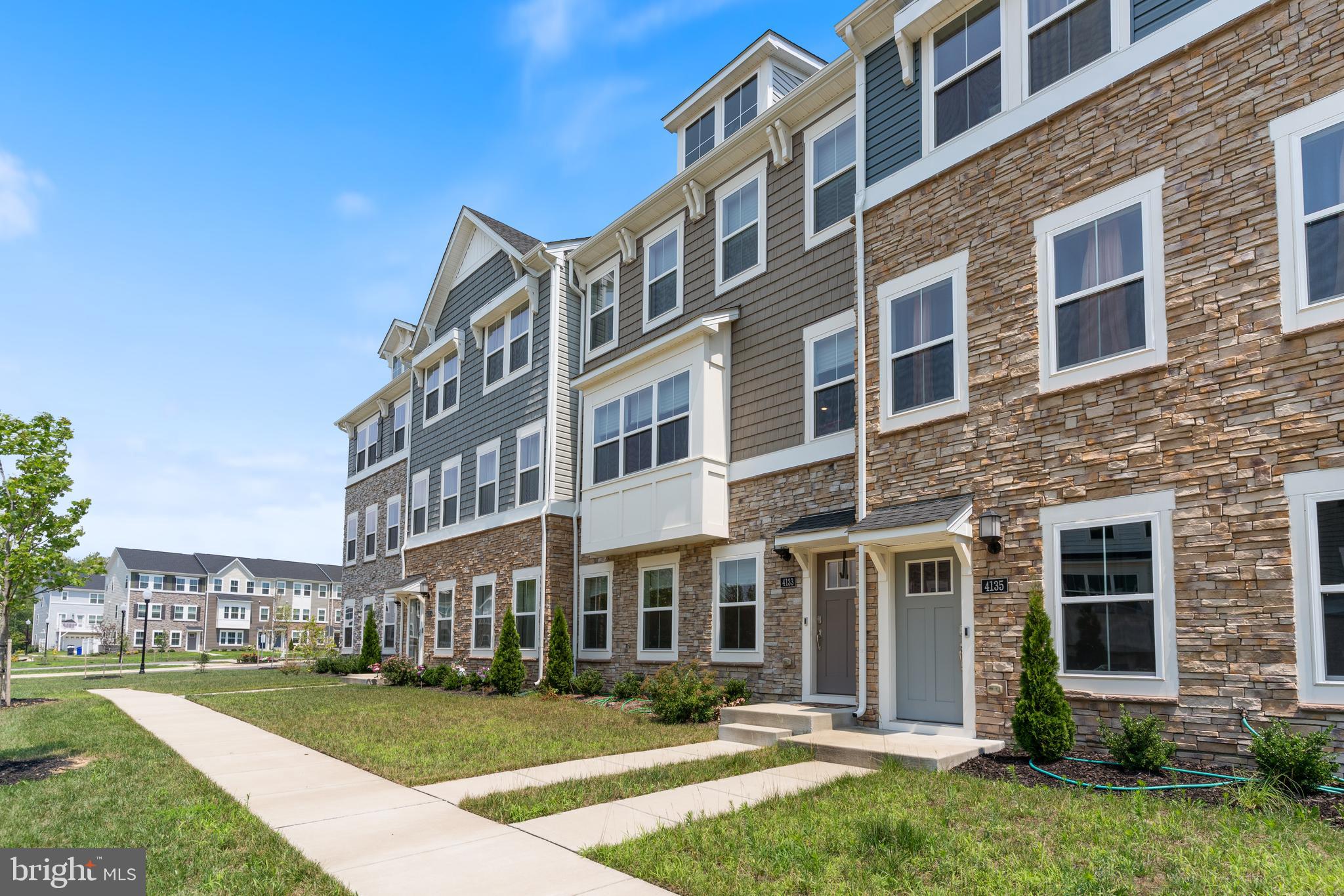 4133 SKIPTON PLACE