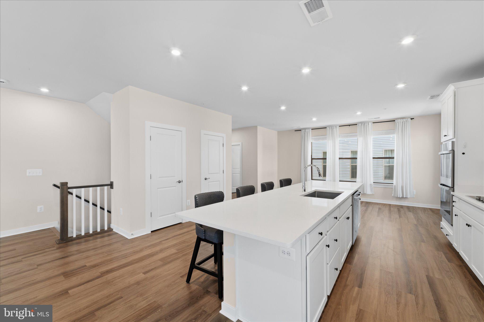 13695 INNOVATION STATION LOOP 77B