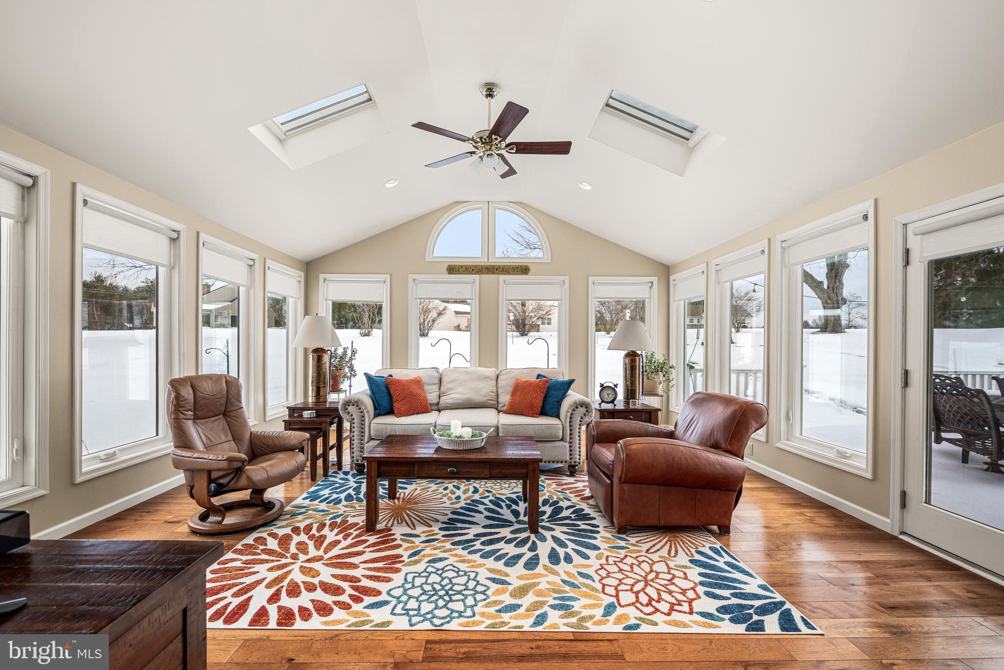 BOW TREE - Residential