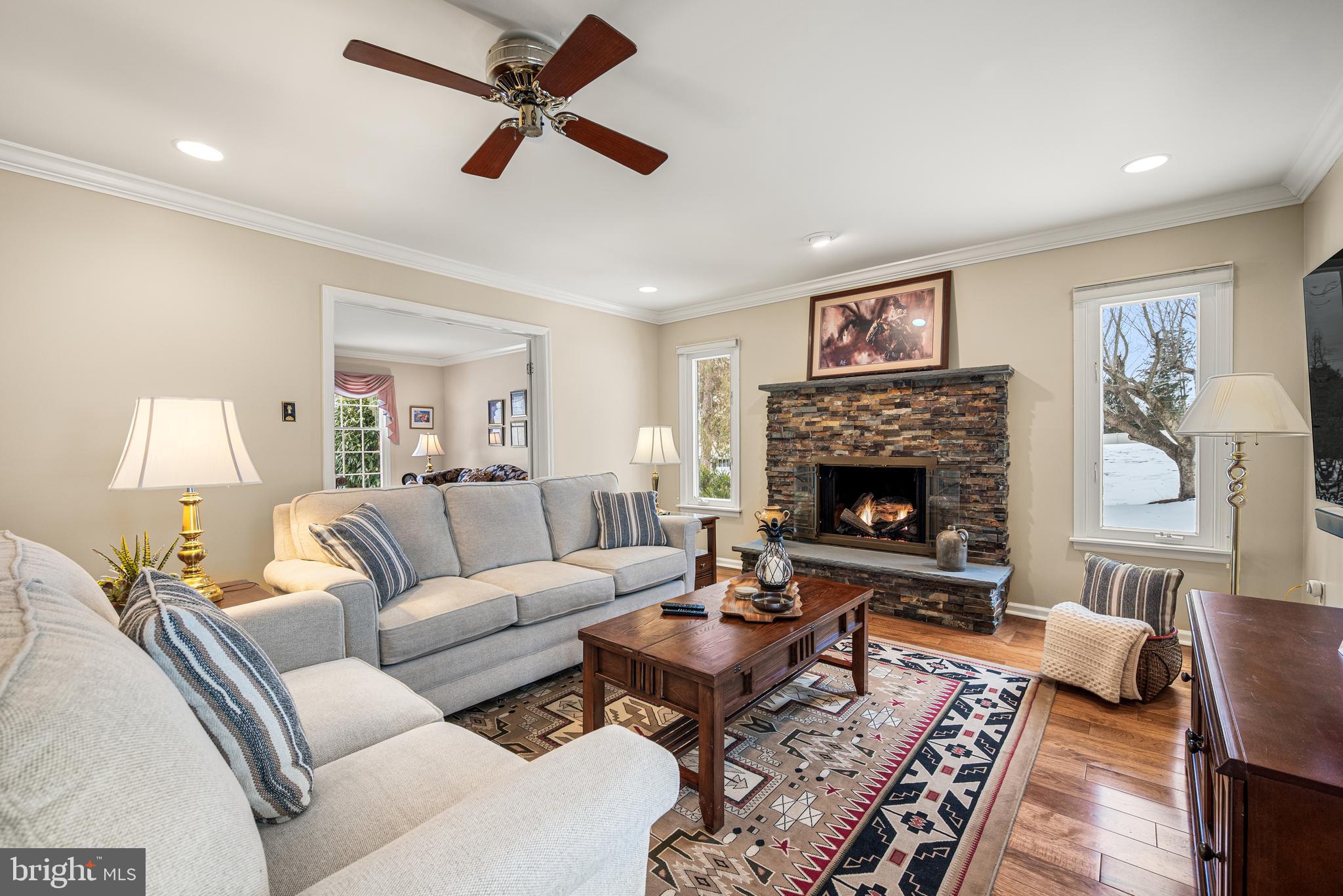 BOW TREE - Residential