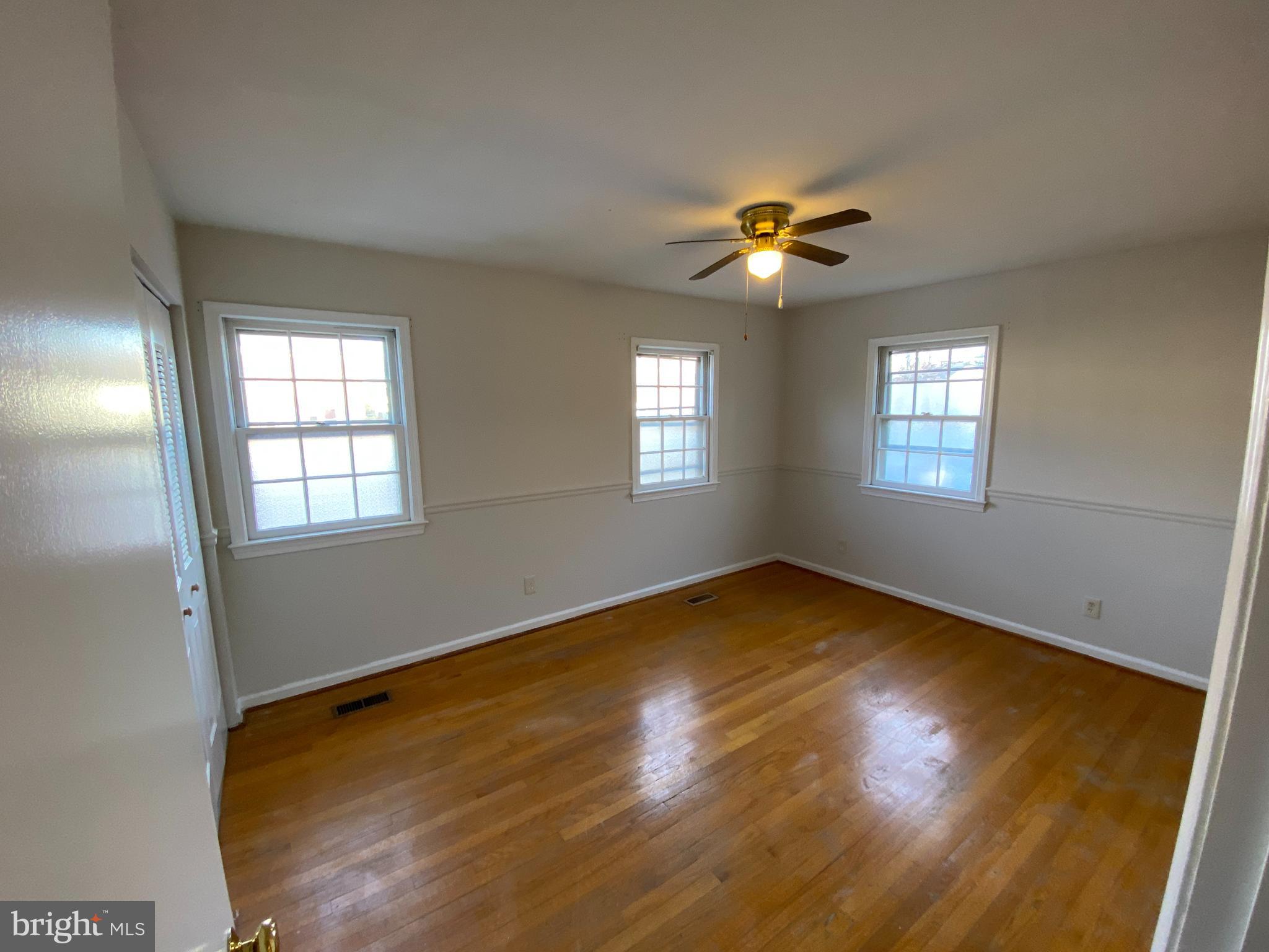 OLDE GREENWICH - Residential Lease