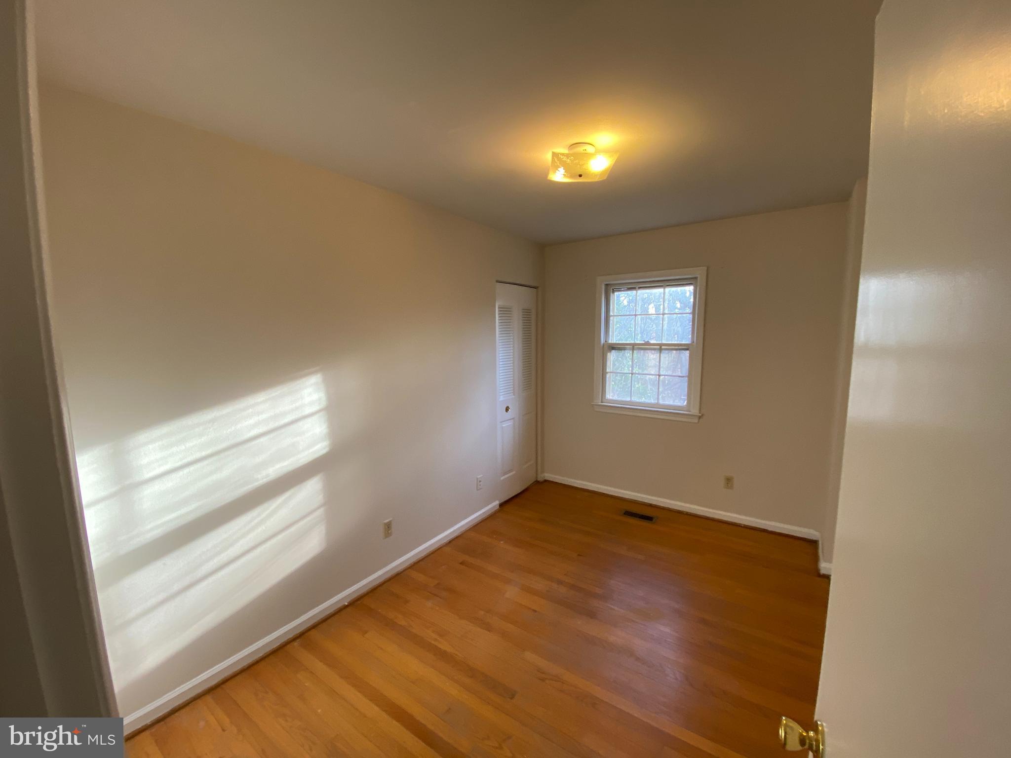 OLDE GREENWICH - Residential Lease