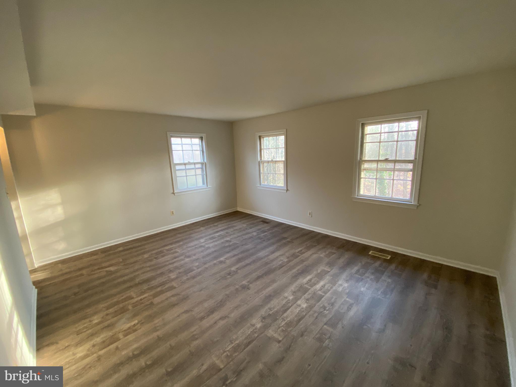 OLDE GREENWICH - Residential Lease