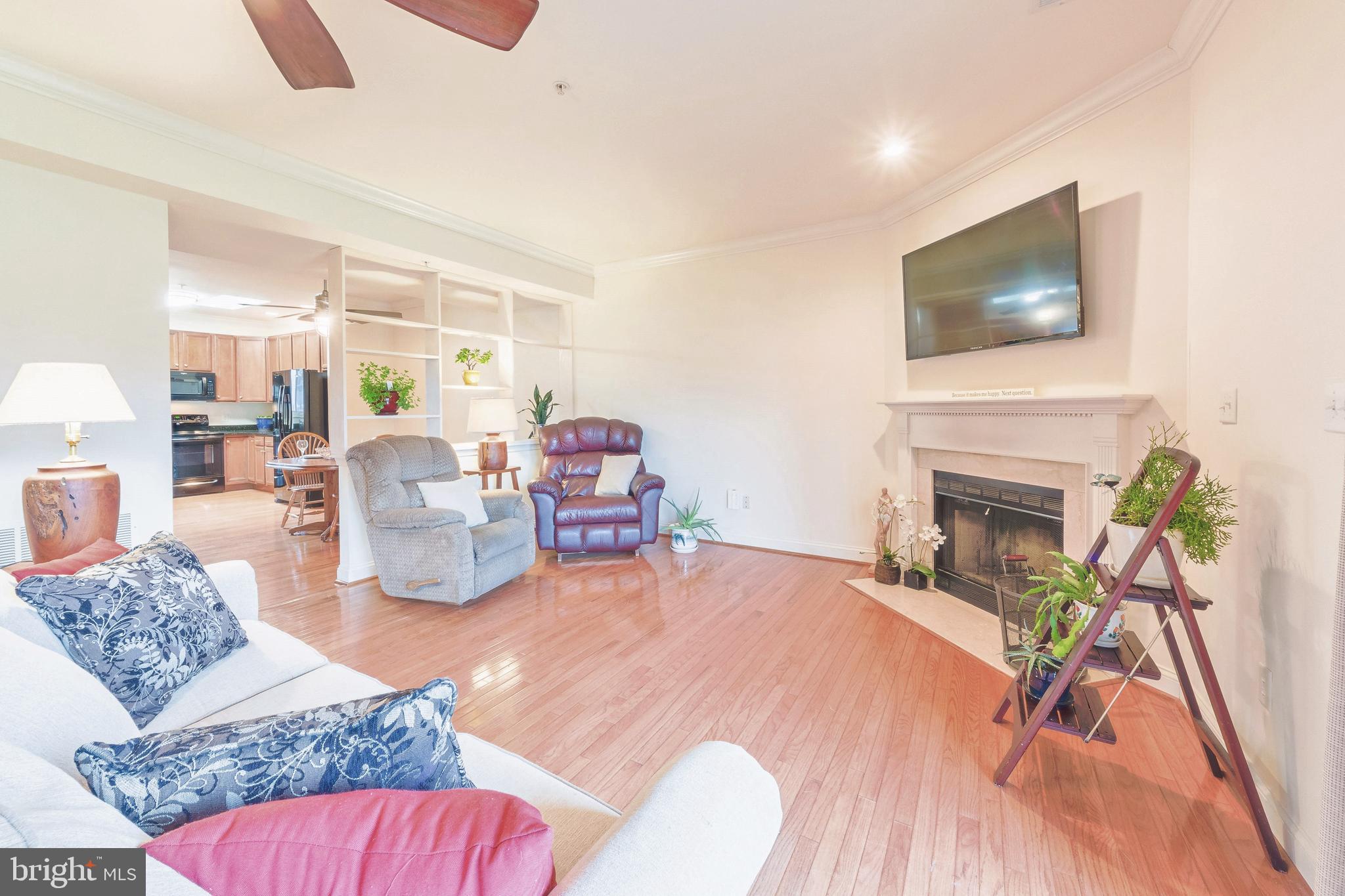 THOMPSON CREEK TOWNHOMES - Residential