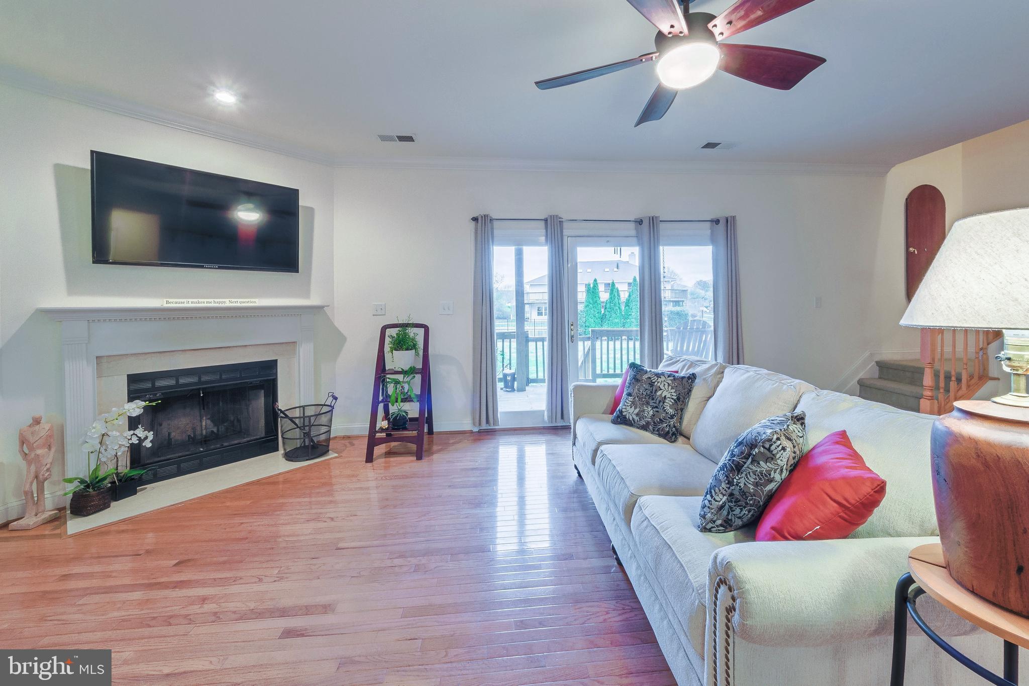 THOMPSON CREEK TOWNHOMES - Residential