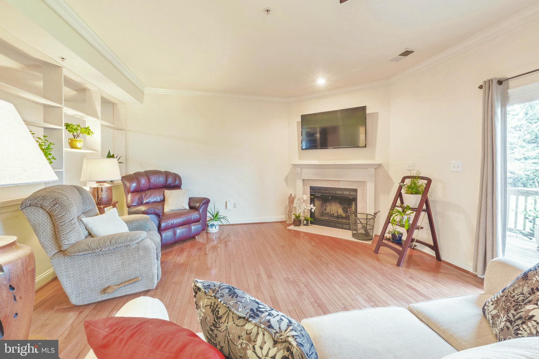 THOMPSON CREEK TOWNHOMES - Residential