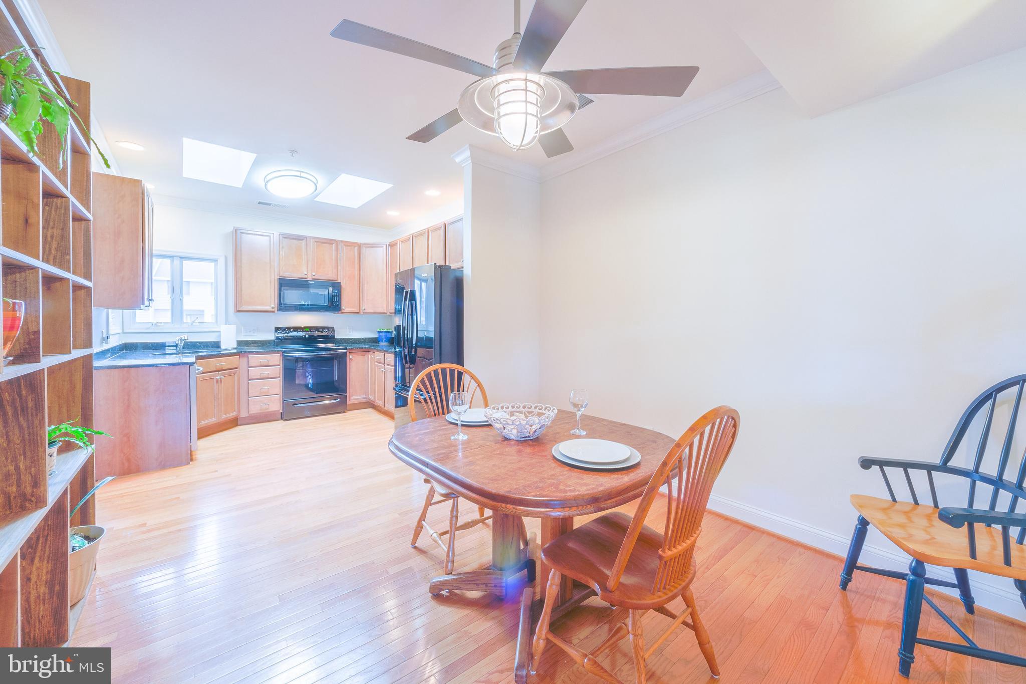 THOMPSON CREEK TOWNHOMES - Residential