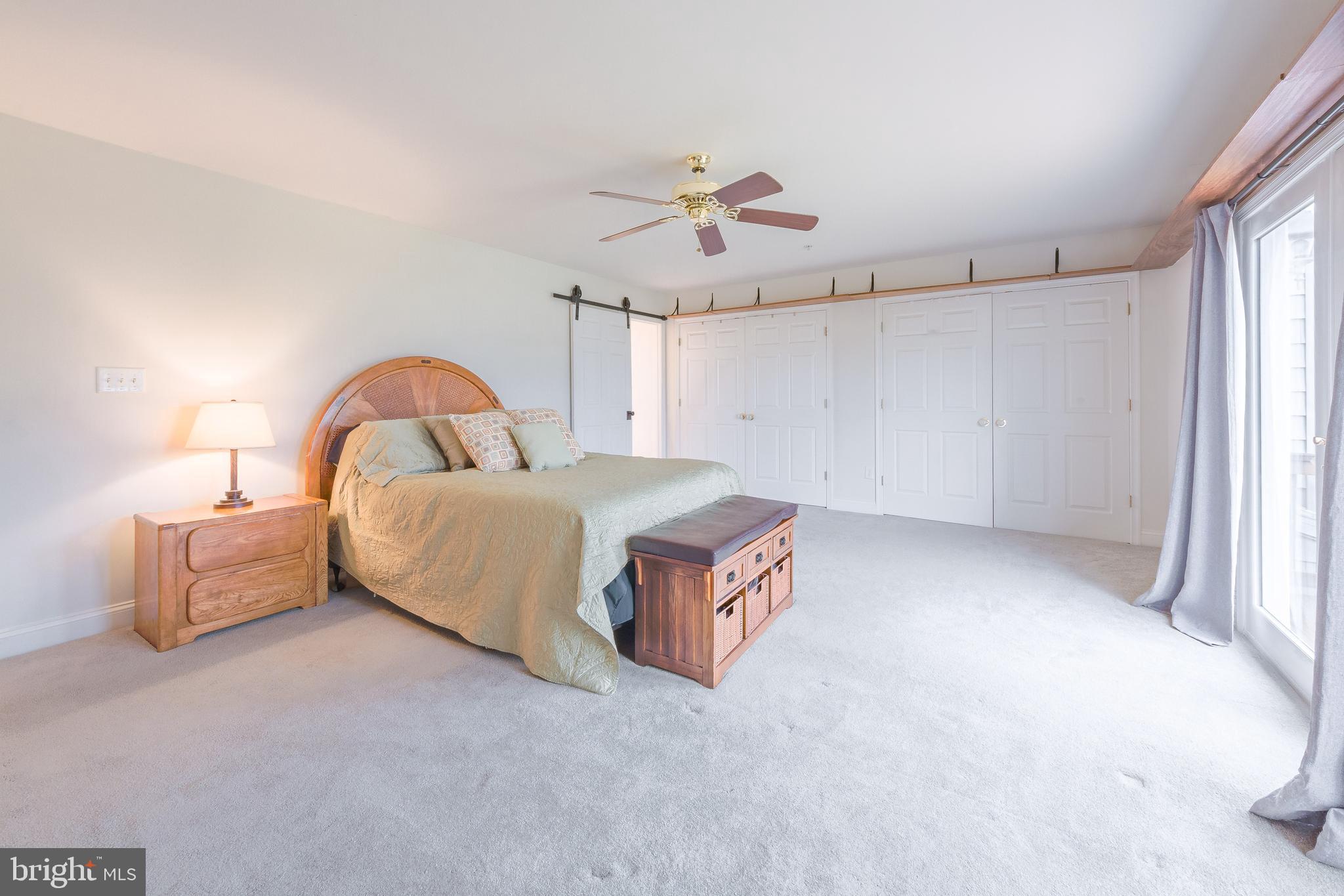 THOMPSON CREEK TOWNHOMES - Residential