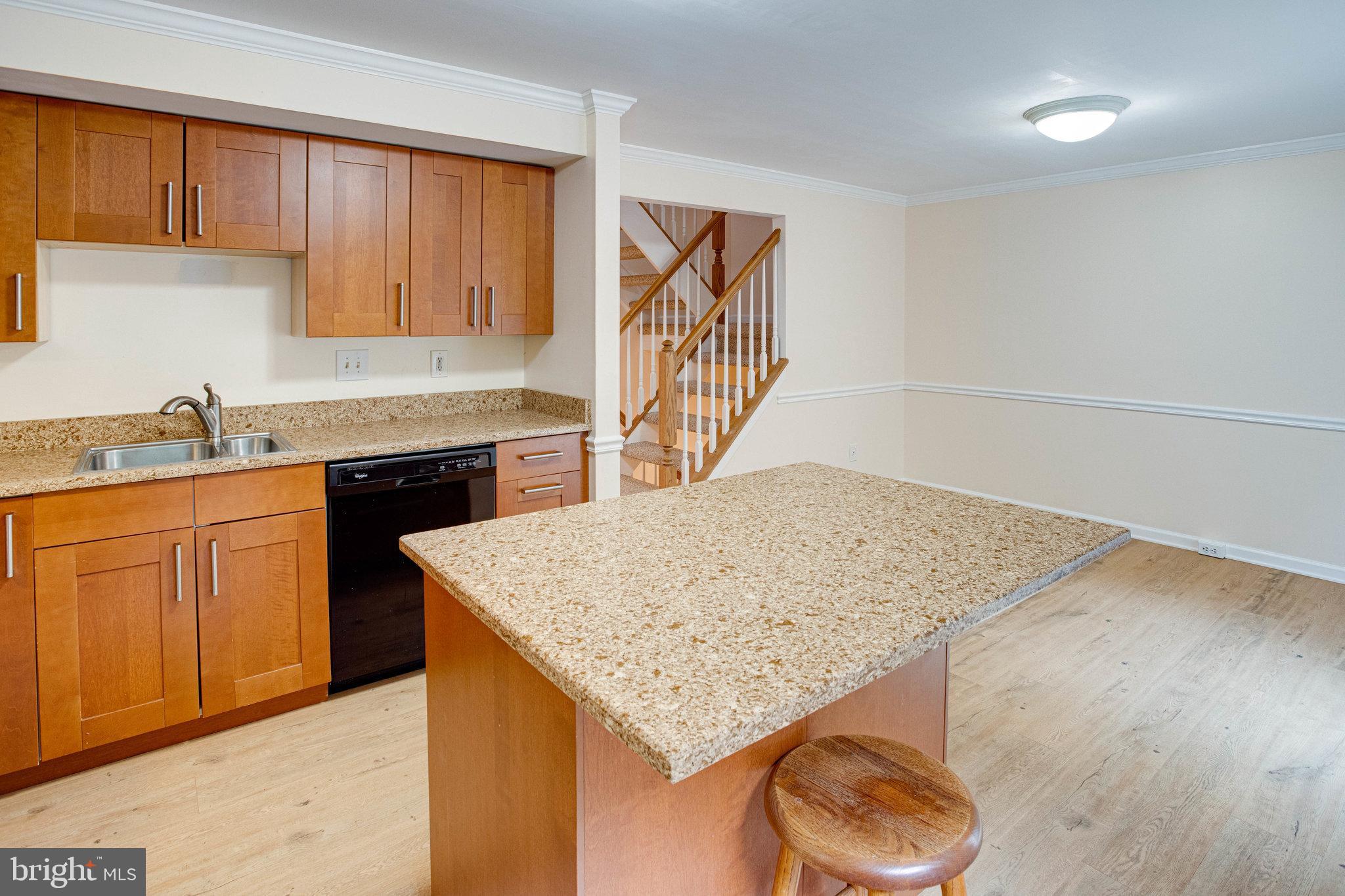 OLD BRIDGE ESTATES - Residential Lease