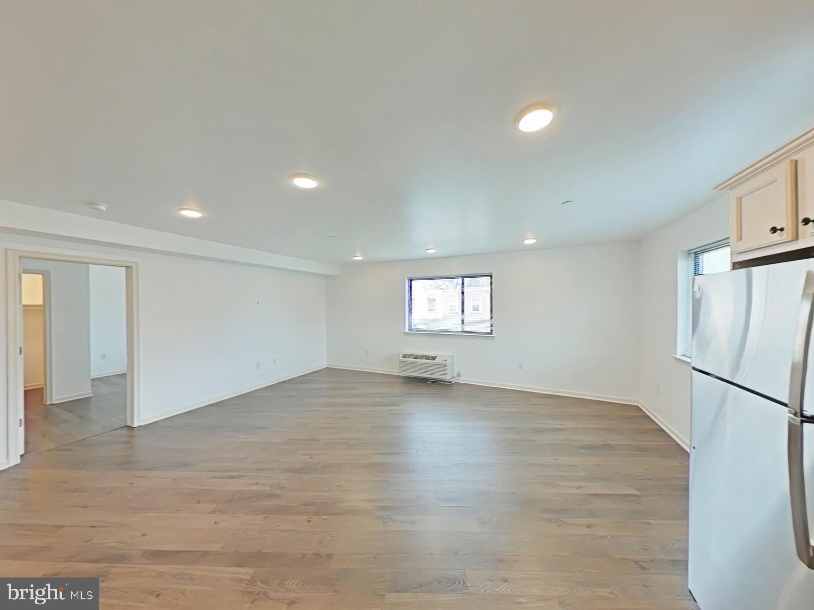 ROXBOROUGH - Residential Lease