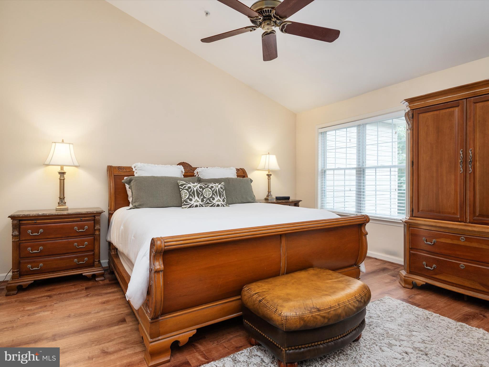 ST ANDREWS CONDOMINIUMS AT BAY HILLS - Residential