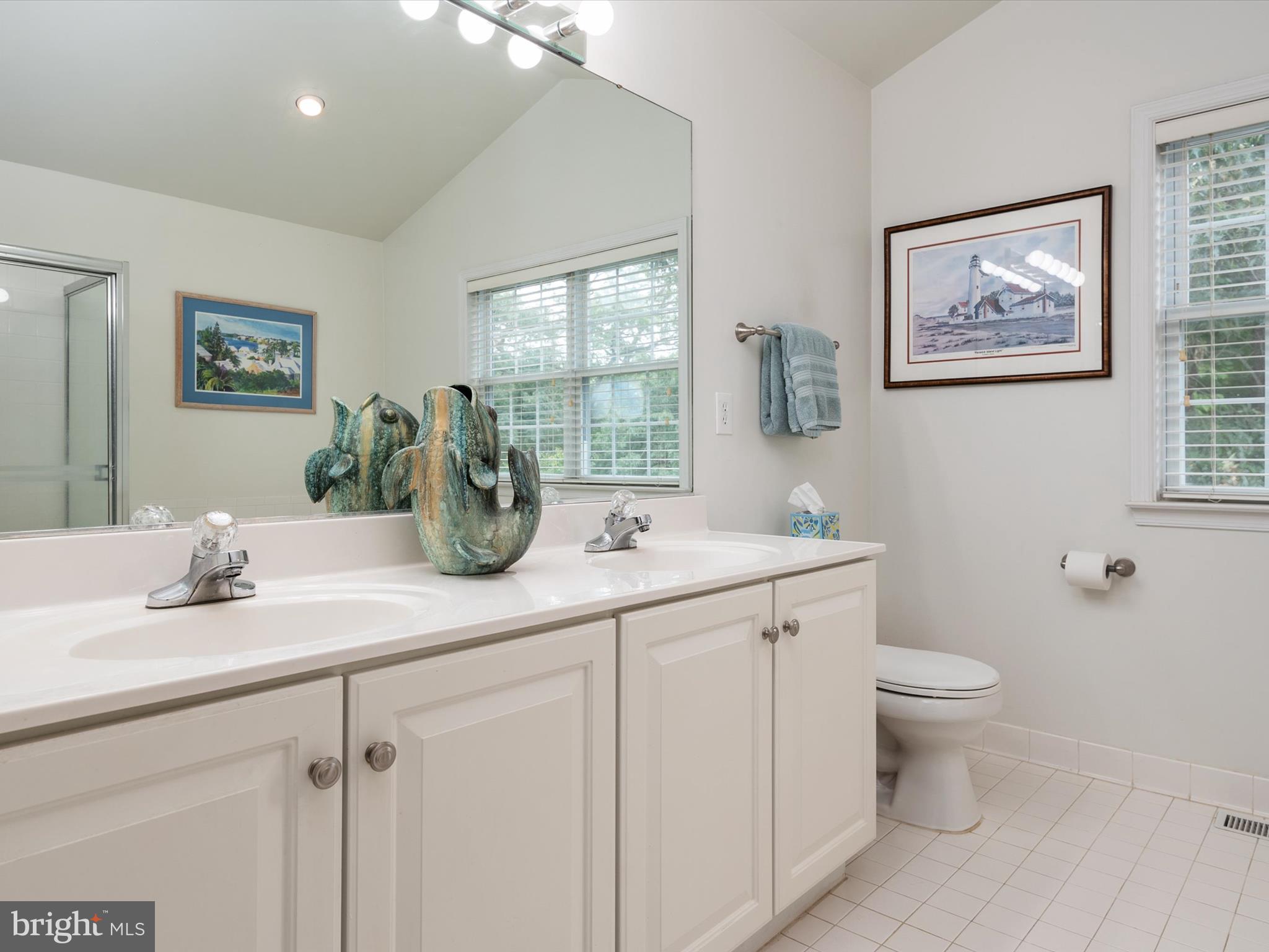 ST ANDREWS CONDOMINIUMS AT BAY HILLS - Residential