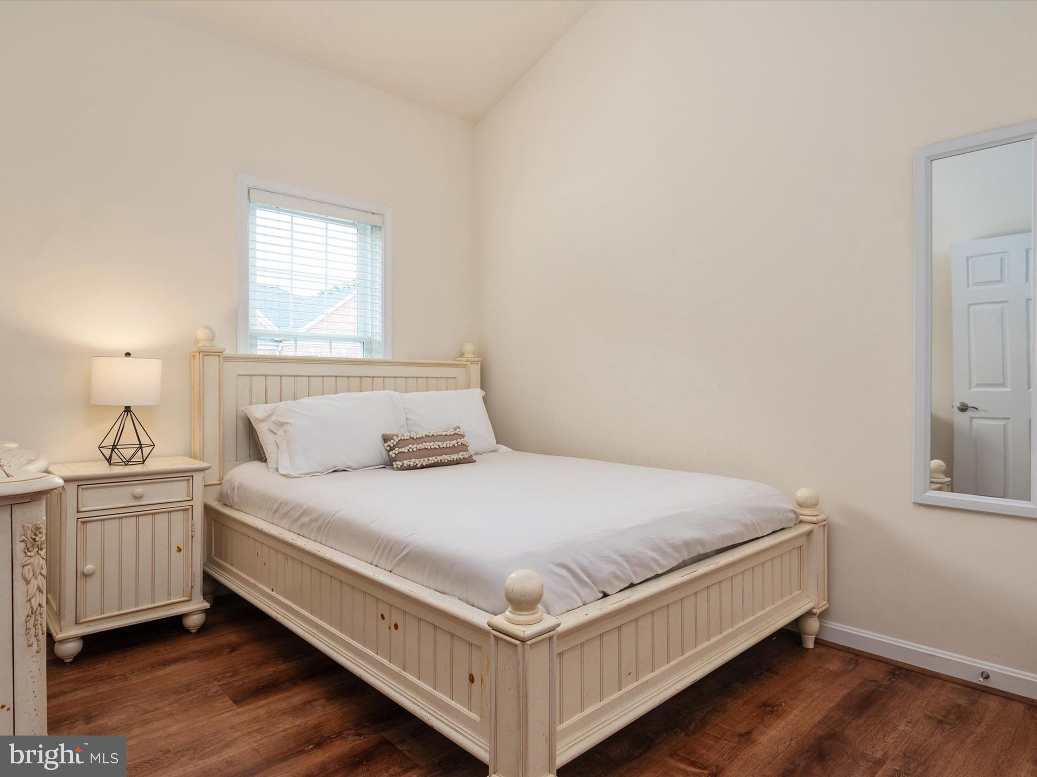 ST ANDREWS CONDOMINIUMS AT BAY HILLS - Residential