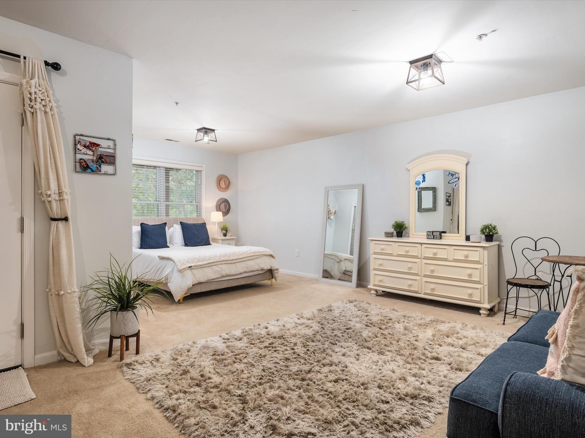 ST ANDREWS CONDOMINIUMS AT BAY HILLS - Residential