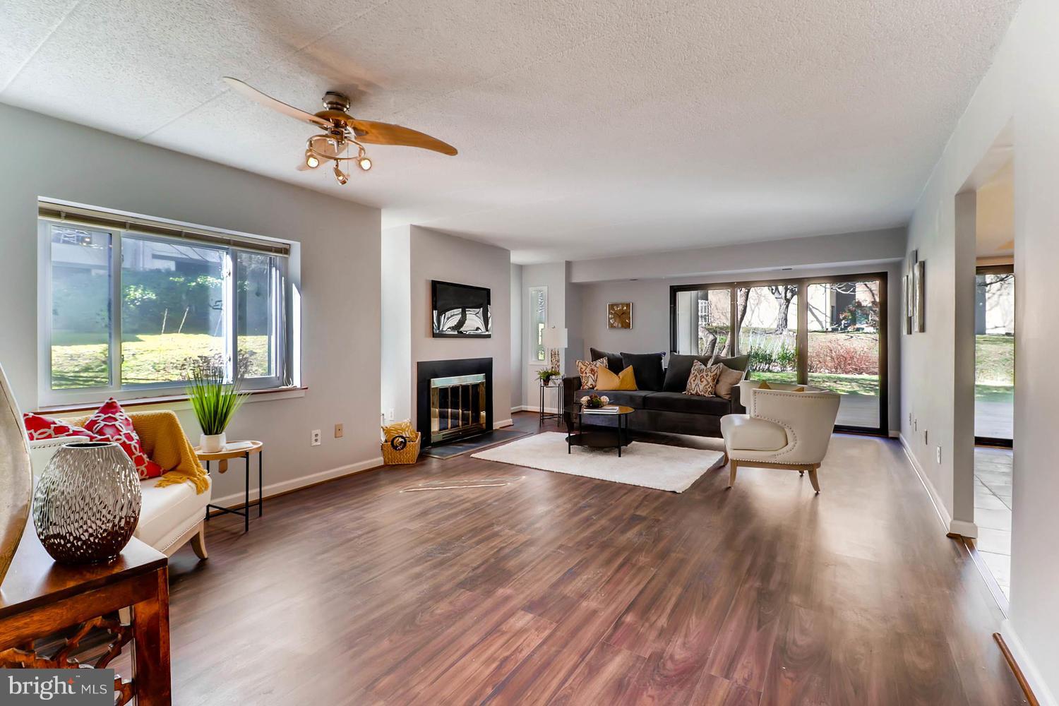 DEERING WOODS - Residential