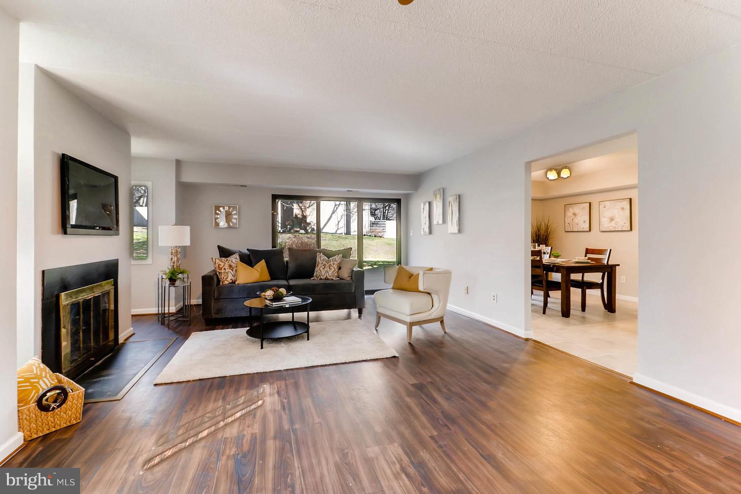 DEERING WOODS - Residential