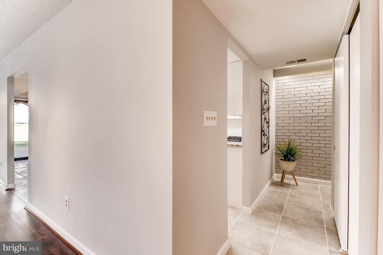 DEERING WOODS - Residential