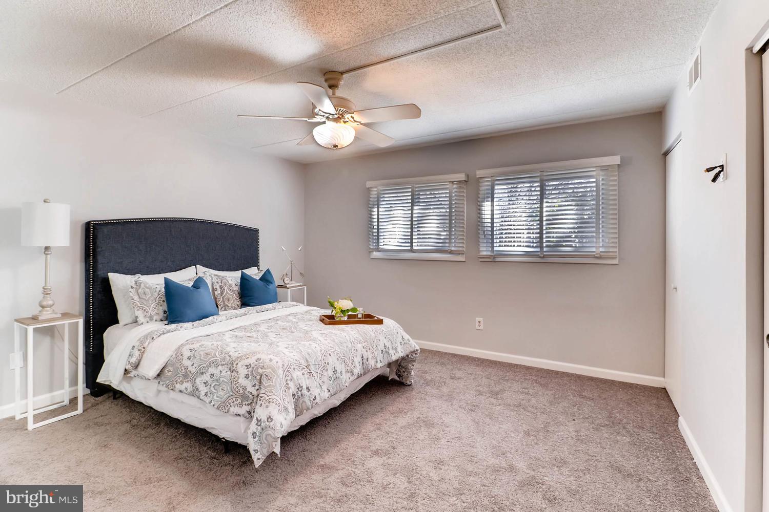 DEERING WOODS - Residential