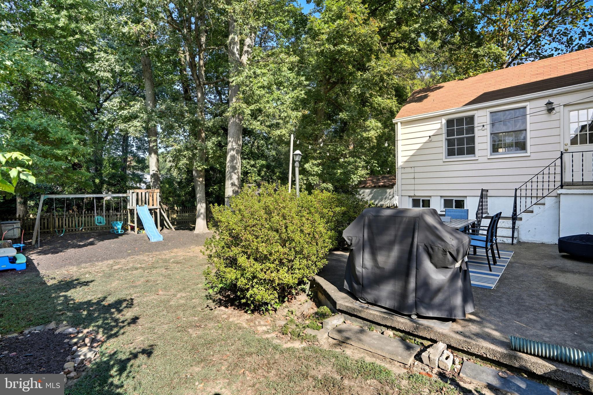 2908 MONROE PLACE