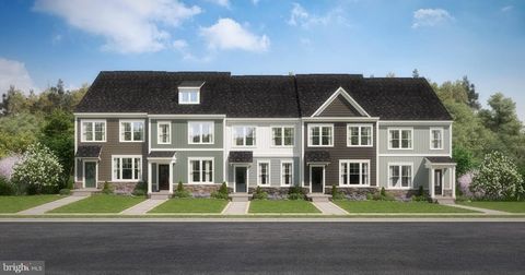 Townhouse For Sale - 2005 Twisted Oak Place<br/> HANOVER, MD 21076