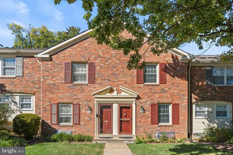 5824 REXFORD DRIVE 731 SPRINGFIELD VA 22152