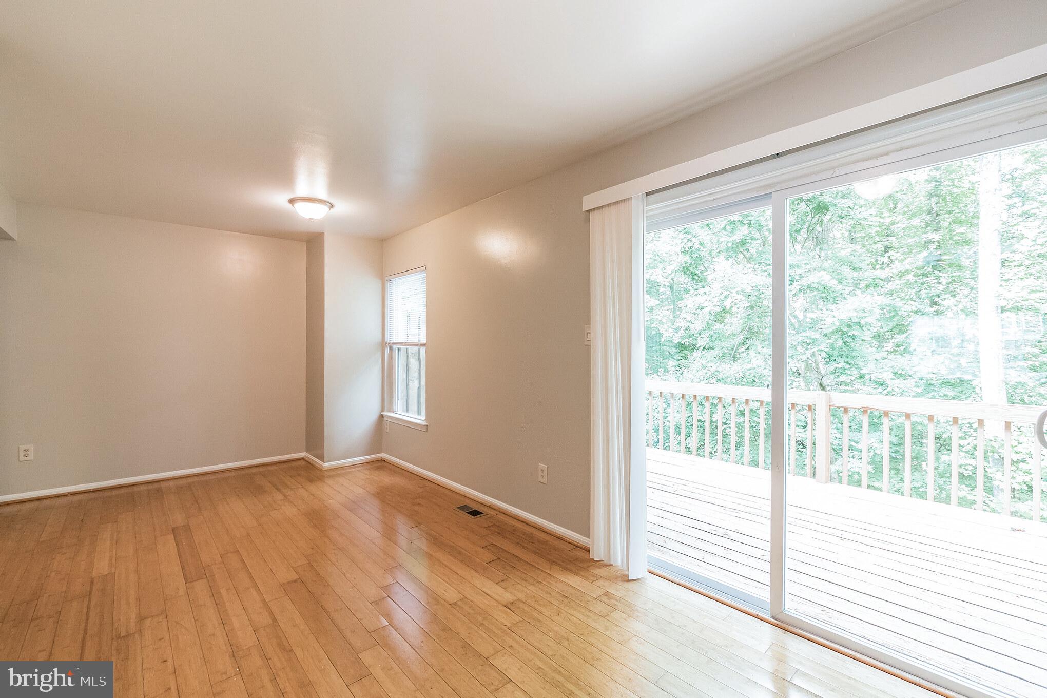 WILDE LAKE - Residential