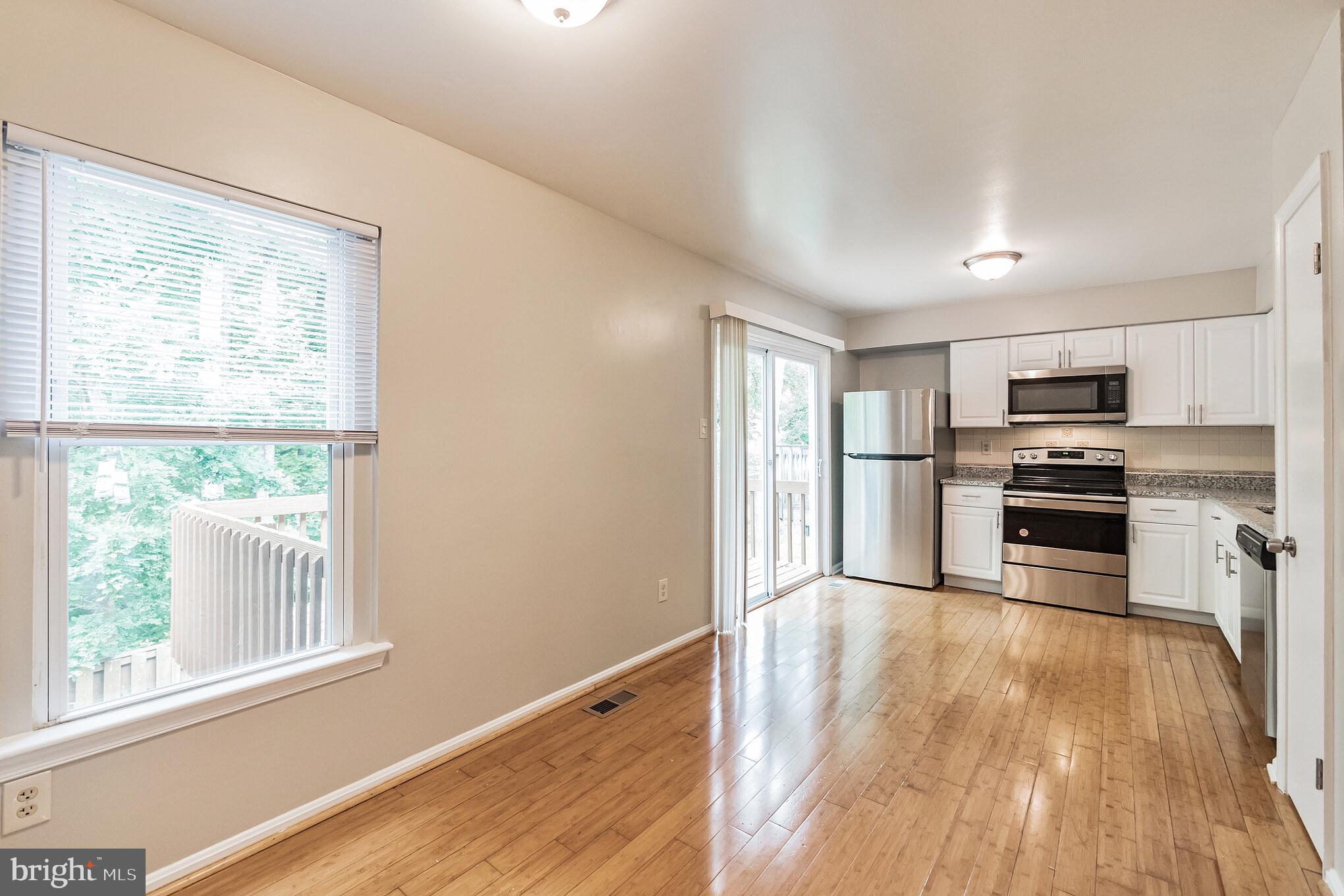 WILDE LAKE - Residential