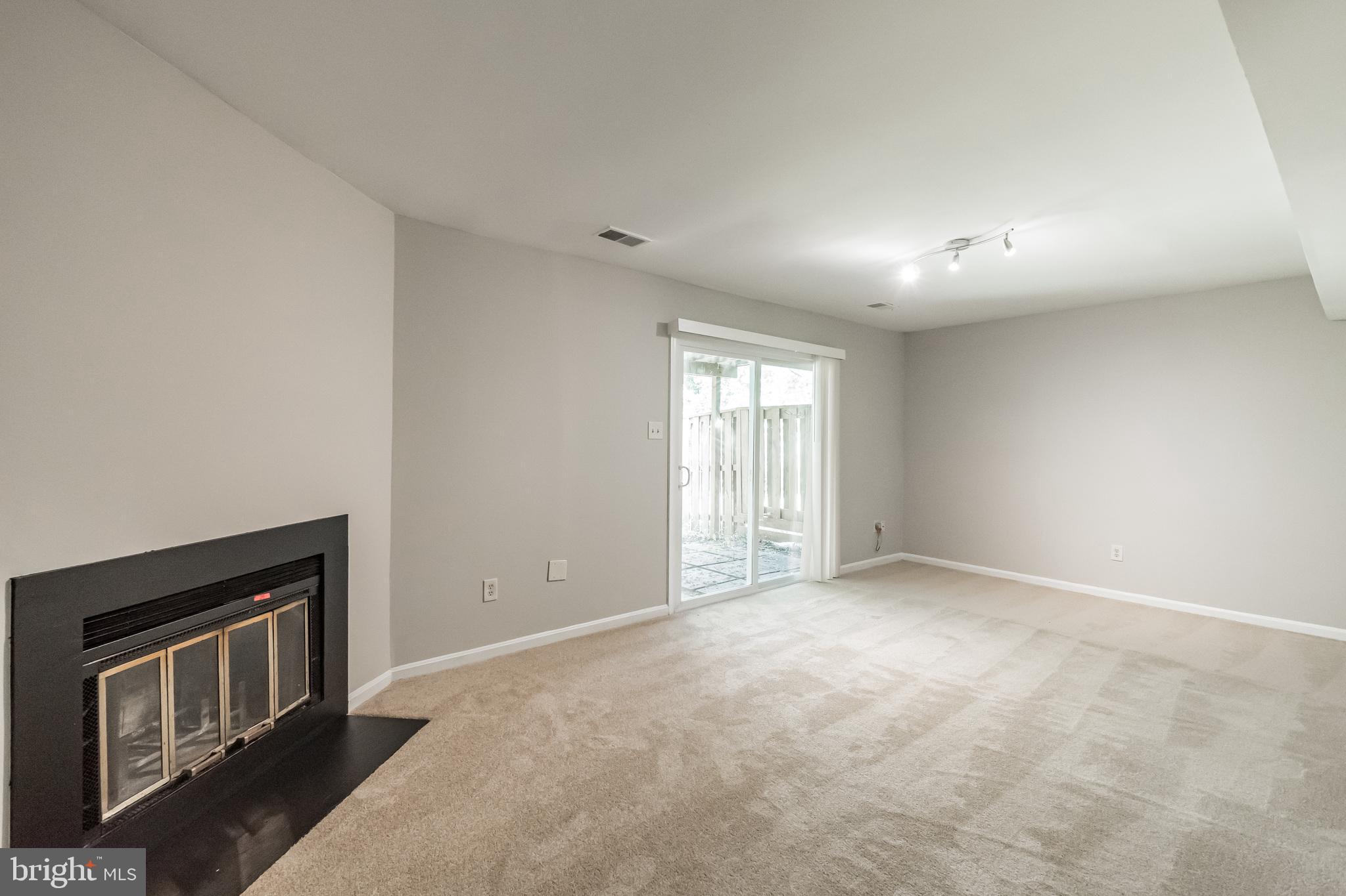 WILDE LAKE - Residential