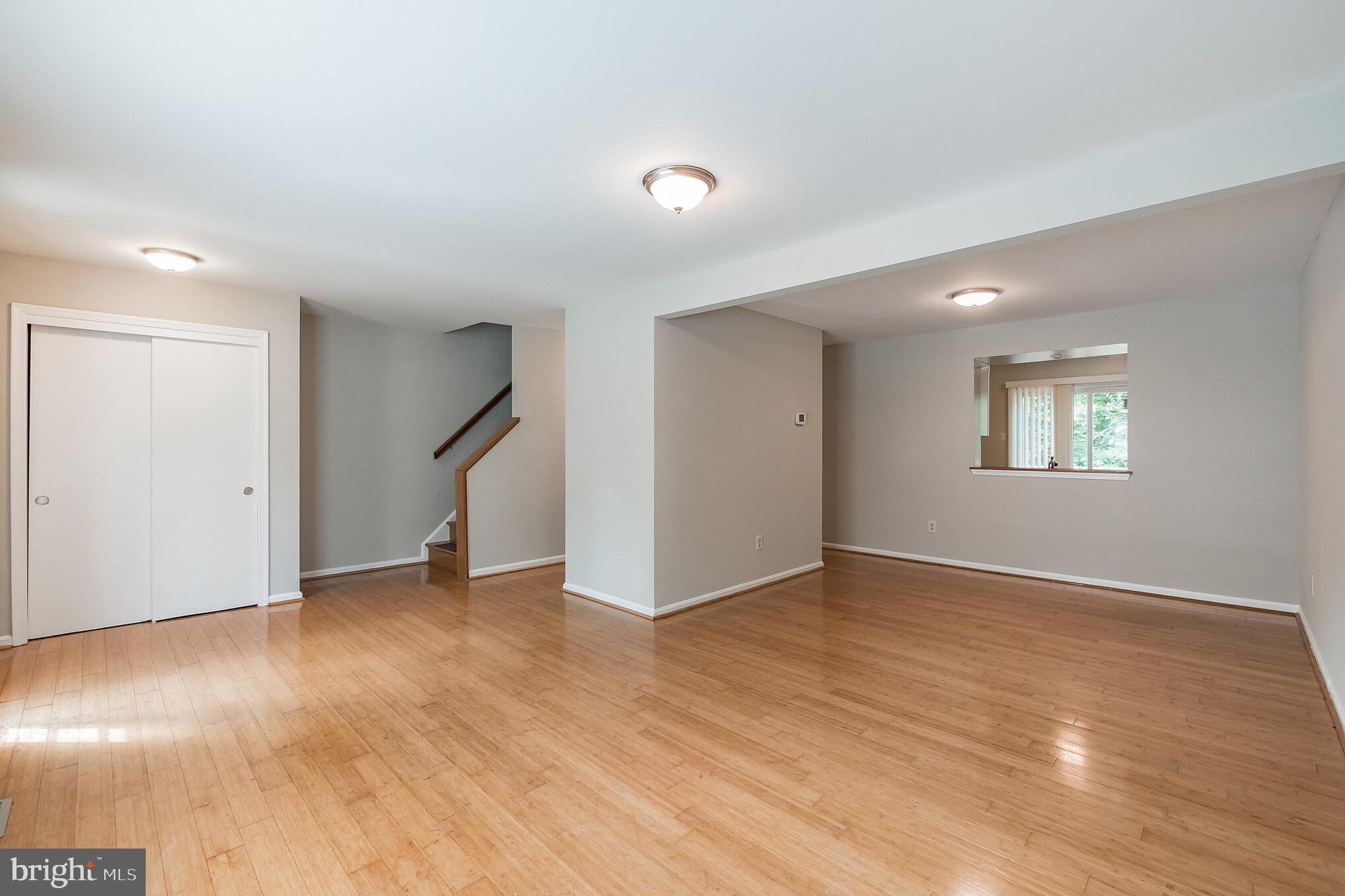 WILDE LAKE - Residential