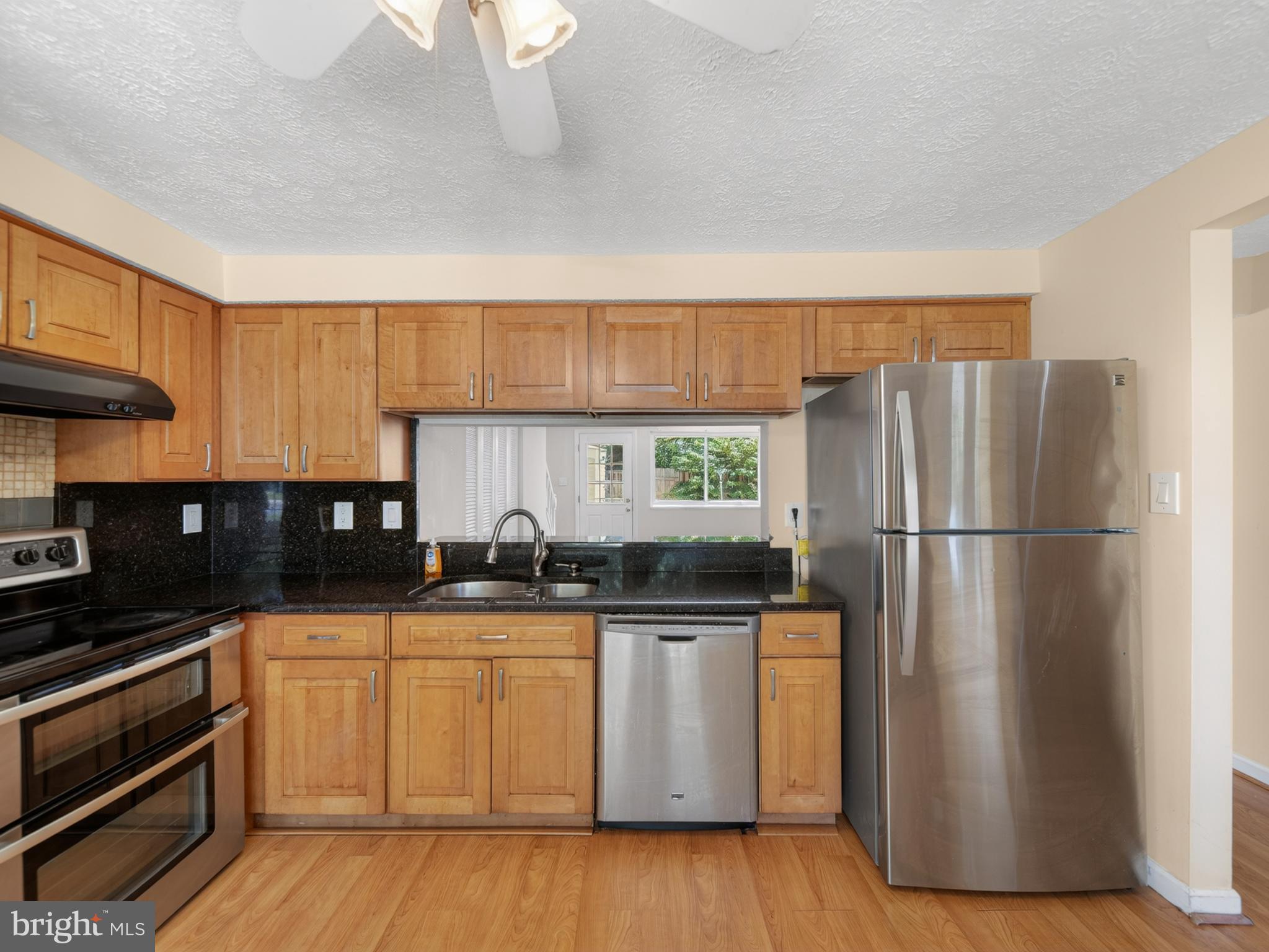 OAK SPRINGS - Residential